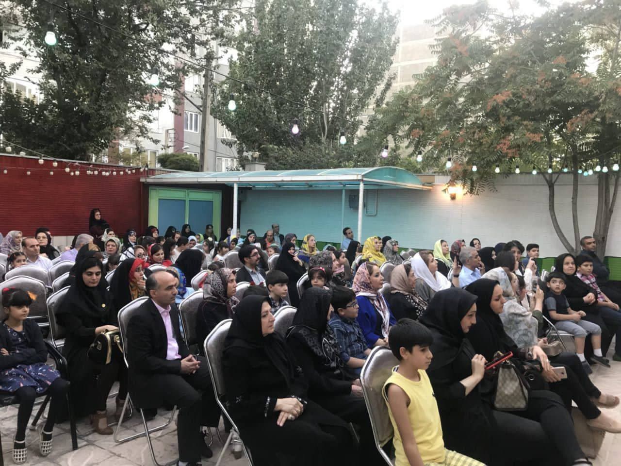 دبستان غیردولتی هوشمند دخترانه سنای شمس